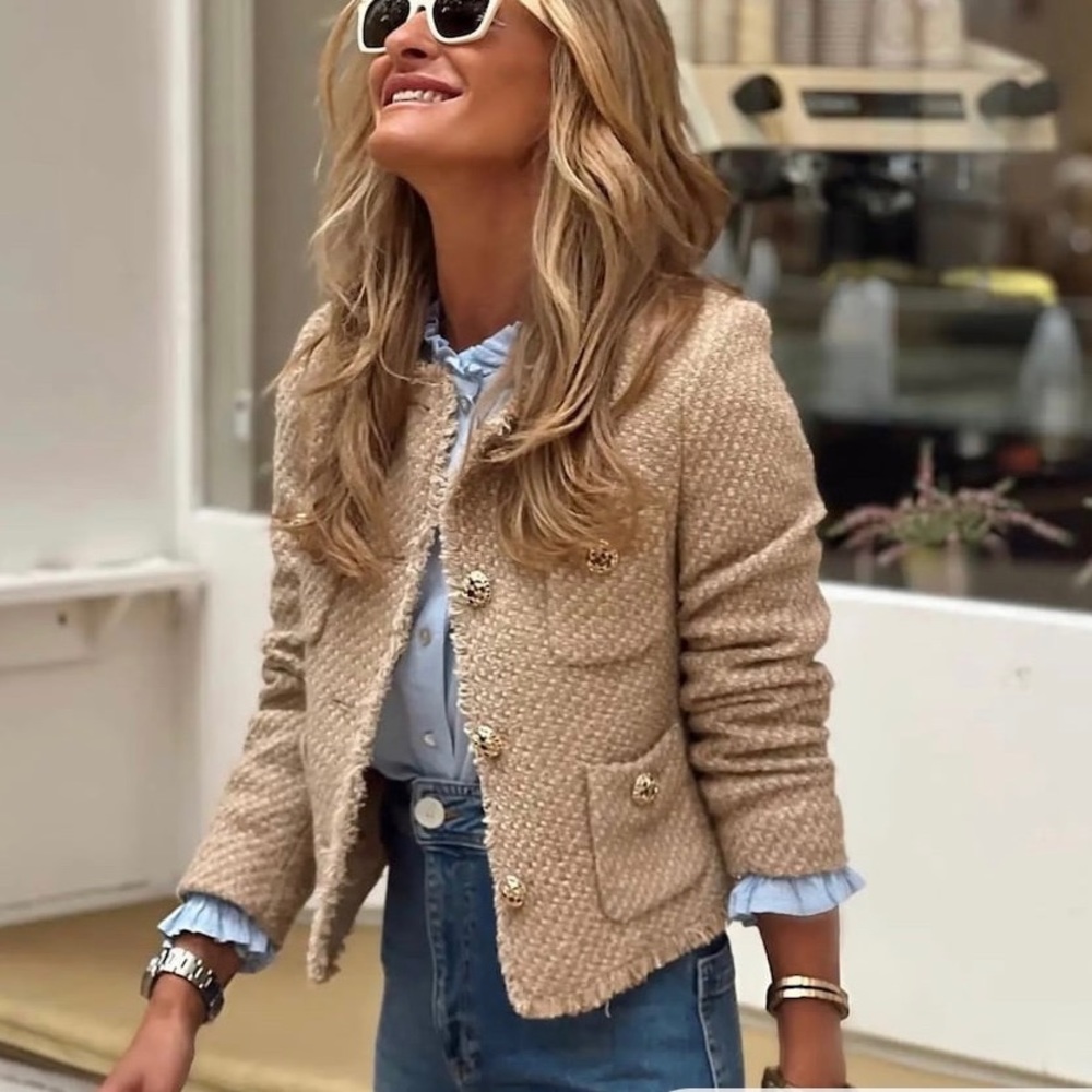 NWT beautiful brand new camel tweed jacket